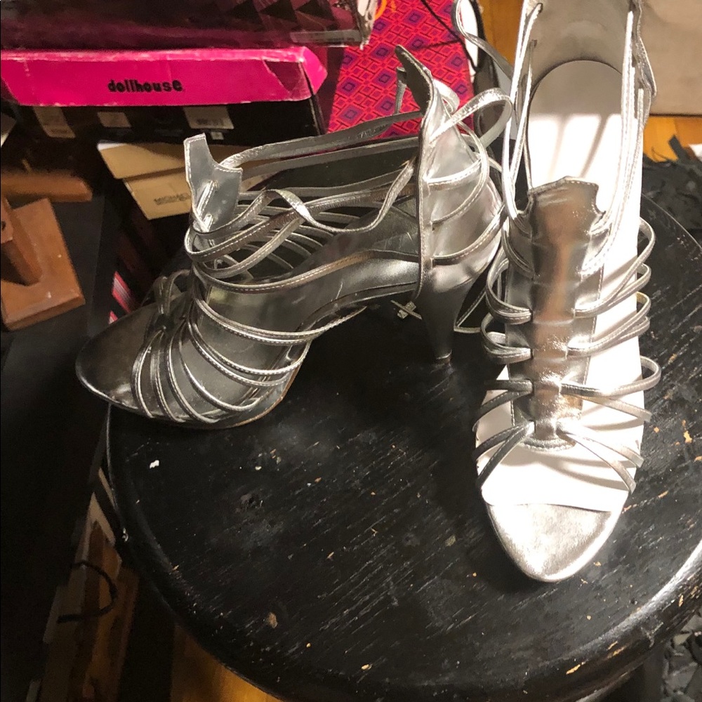 Metallic silver strappy heals